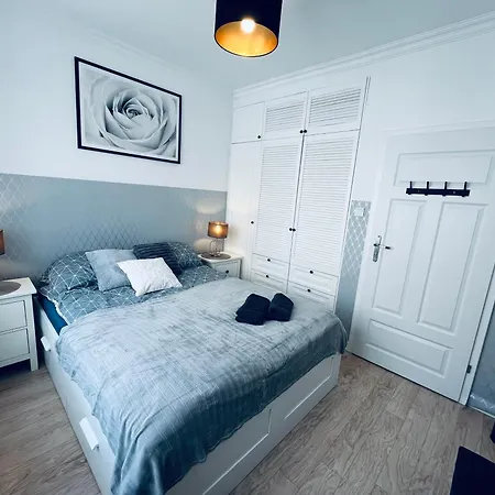 Clicktheflat Politechnika Hostel *